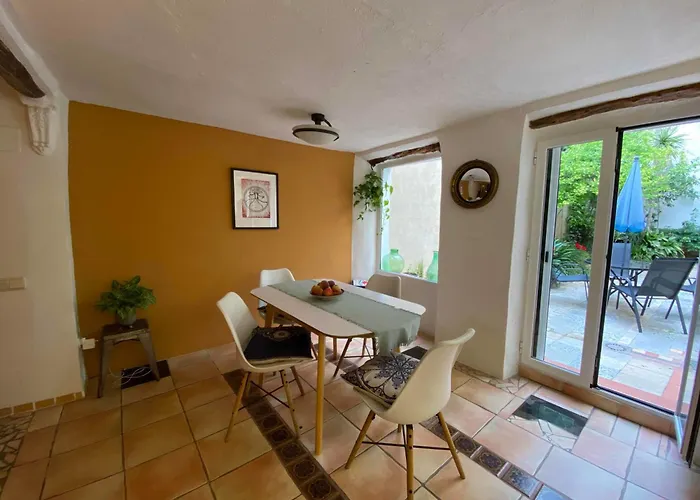 Homestay Number 30 Ontinyent